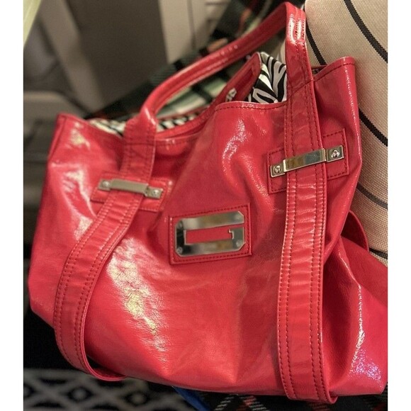 Guess Large Shiny Pink Faux Leather Bag W/ Zebra Pattern Lining Y2K Logo Pink - Picture 1 of 8
